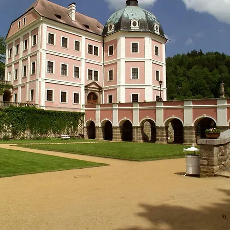 St. Maur * Becov nad Teplou